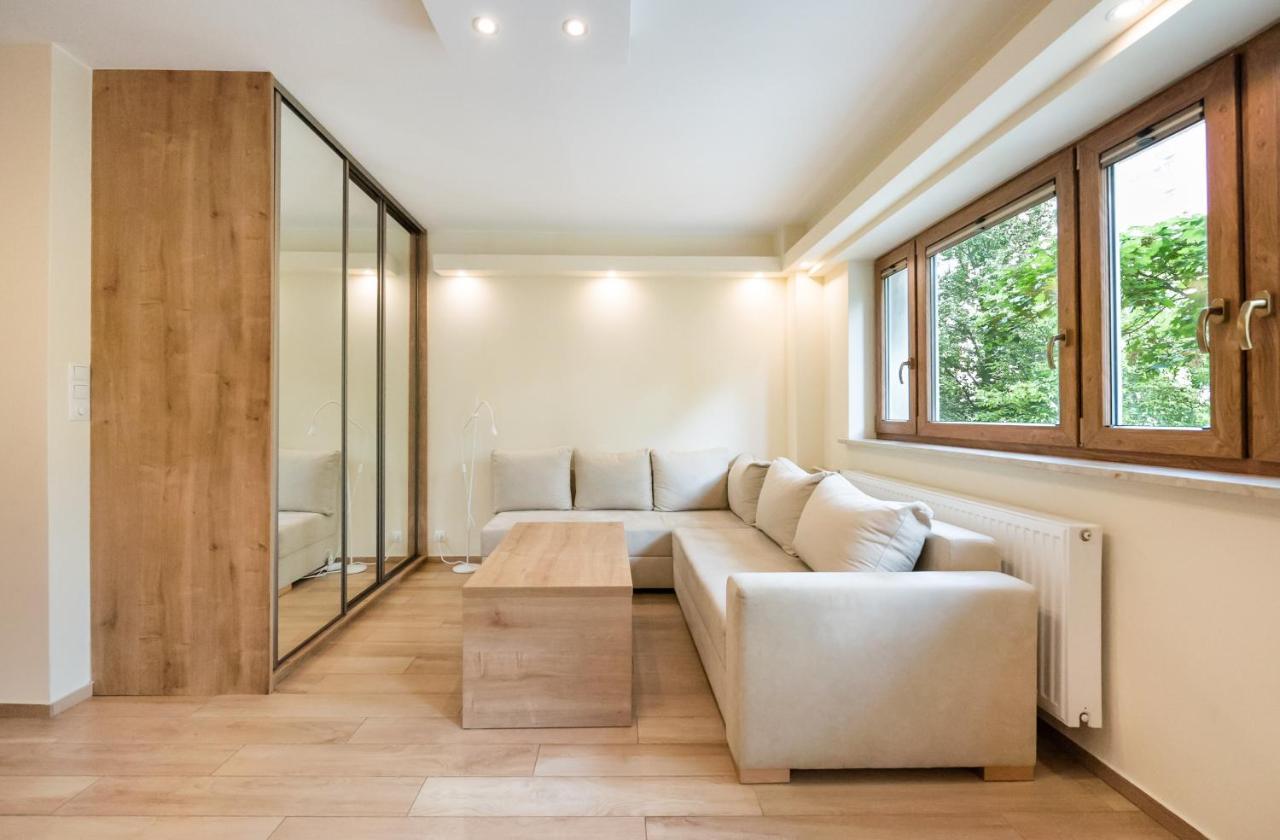 Mokotow Orzycka Beige Studio Варшава Екстер'єр фото